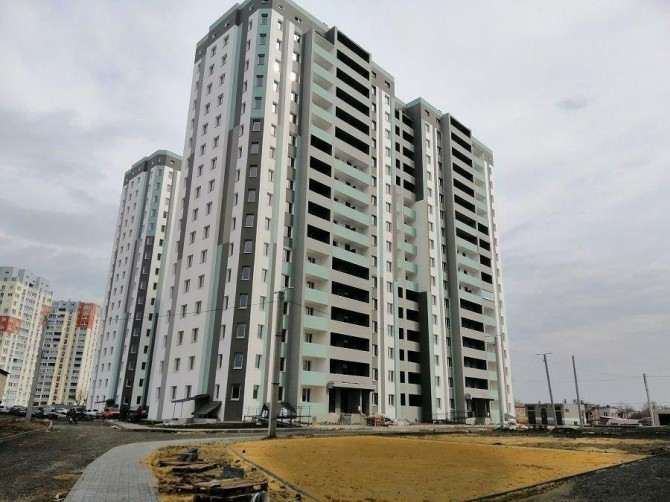 Продается 1 ком квартира в 5 минутах от метро Гагарина - изображение 1