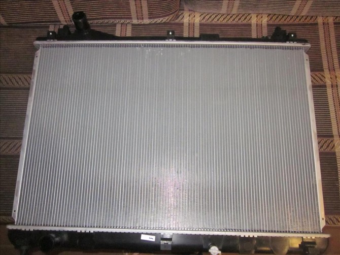 Сузуки Гранд Витара 1997- 2014. 2. 0 - Радиатор охлаждения " Шах " - изображение 1