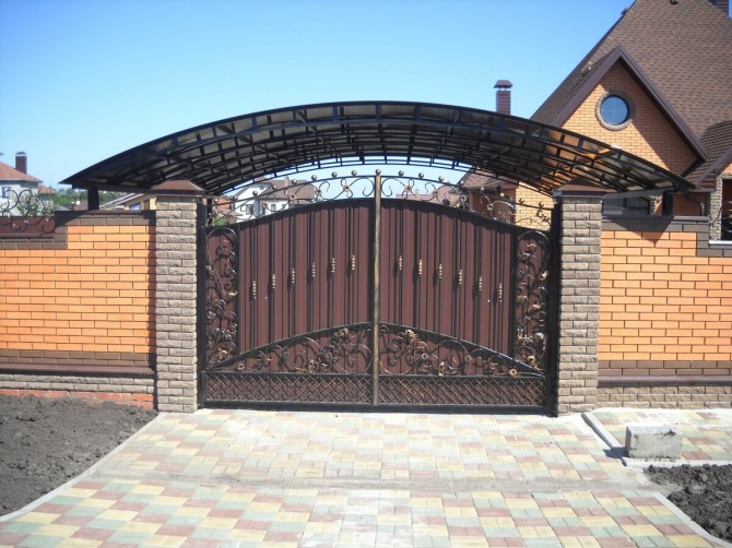 Ворота розпашні. Ворота відкатні. Навіси. Паркани. Поруччя - изображение 1