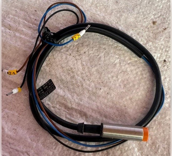 Індуктивний датчик IF5249 (IFB3004-BPKG) - изображение 1