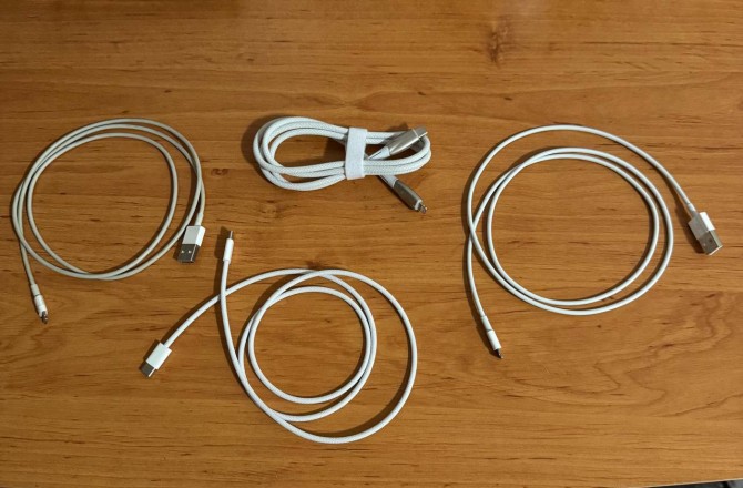 Продам дрот ОРИГІНАЛ для зарядки айфон, новий - стан ідеал... - изображение 1