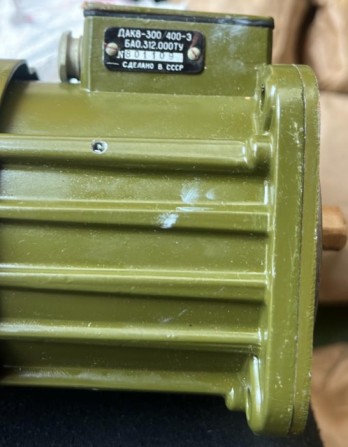 Куплю електродвигун асинхронний ДАК8-300/400-3 - изображение 1