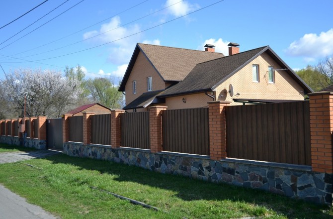 Продам жилой автономный дом под Киевом Дударков Бориспольский р-н - изображение 1