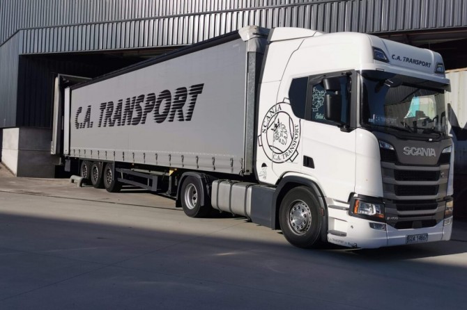 Водій C+E до Європи | До 15 000 зл | DAF та Scania, Польща - изображение 1
