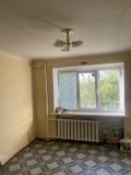 Продаж гостинки 19 м2 з косметичним ремонтом біля метро Холодна Гора.