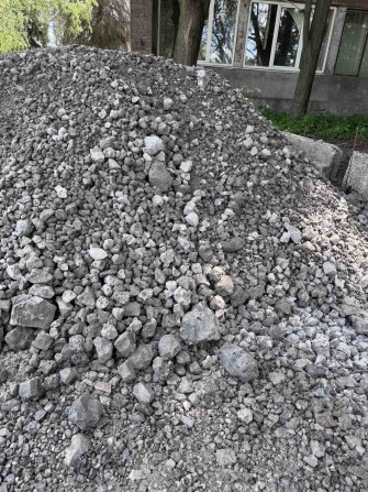 Шлак доменный отвальный фракции 0-200 мм. с доставкой по городу Днепр - изображение 1