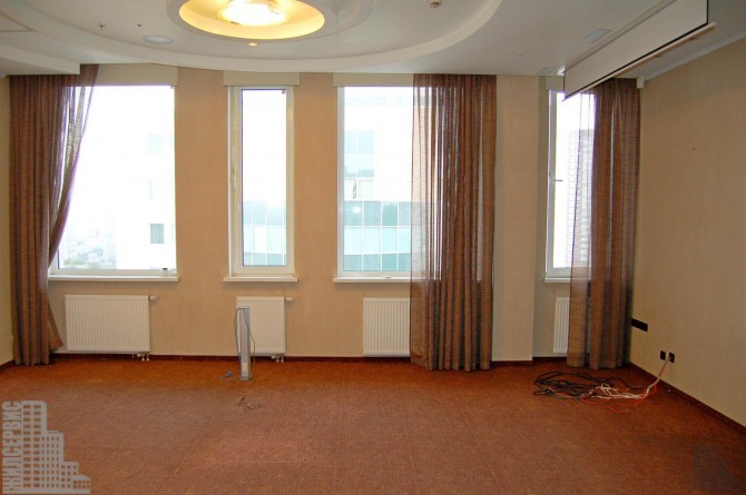 Офис 87 кв.м на Пушкиской, 7 минут метро - изображение 1